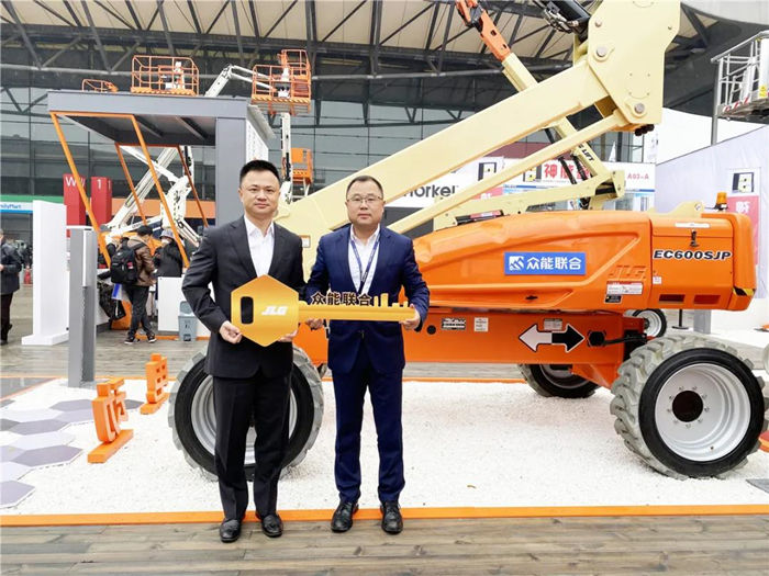 刚刚!乐竞线上官网(集团)官方网站机队又添“新武器”-1.jpg 刚刚!乐竞线上官网(集团)官方网站机队又添“新武器”-1.jpg